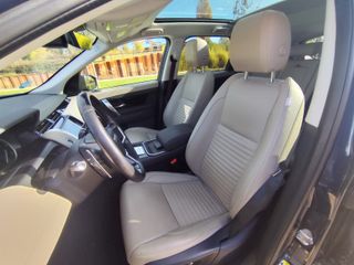 Land Rover Discovery Sport 2021