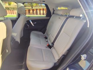 Land Rover Discovery Sport 2021