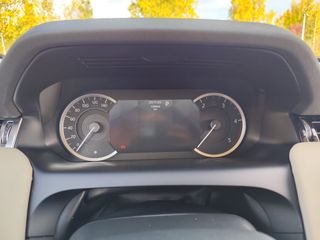 Land Rover Discovery Sport 2021