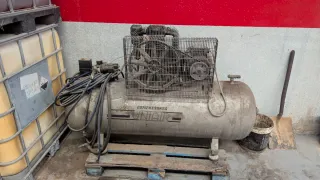 Compresor de aire Unair 300L