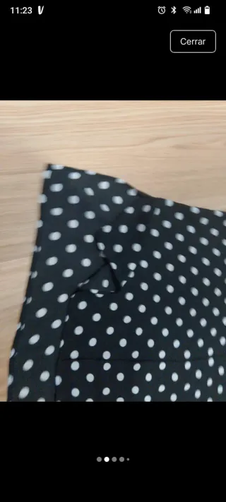 Blusa Atmosphere lunares talla 40