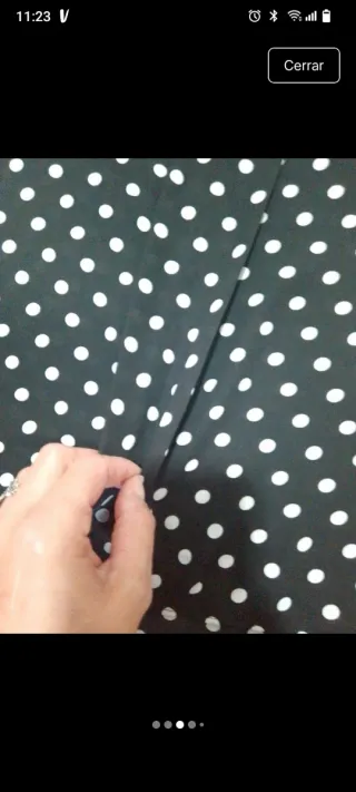 Blusa Atmosphere lunares talla 40