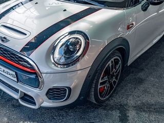 MINI Cooper JOHN COOPER WORKS