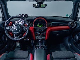 MINI Cooper JOHN COOPER WORKS