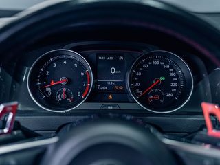 Volkswagen Golf GTI Performance 2.0 TSI 230CV DSG BMT