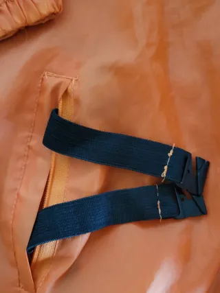 Giacca antivento arancione