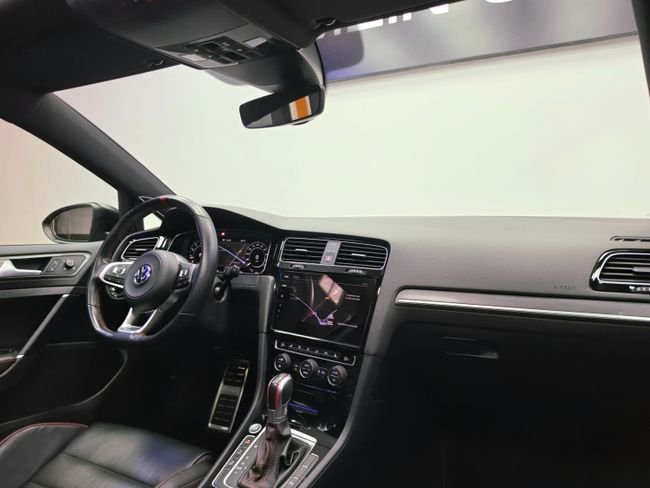 Volkswagen Golf 2020, foto 21