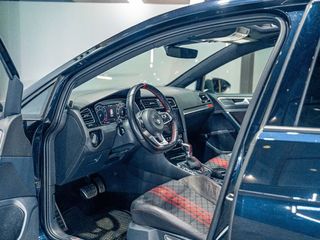 Volkswagen Golf GTI TCR 2.0 TSI 213kW290CV DSG