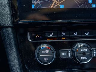 Volkswagen Golf GTI TCR 2.0 TSI 213kW290CV DSG