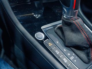 Volkswagen Golf GTI TCR 2.0 TSI 213kW290CV DSG