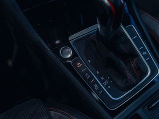 Volkswagen Golf GTI TCR 2.0 TSI 213kW290CV DSG