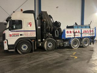 Camión Volvo FM480 Grúa HIAB 1055E-8