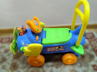 Correpasillos Avión Tigger con Sonidos