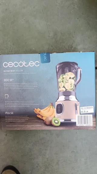 Cecotec Batidora Vaso Retro Crema