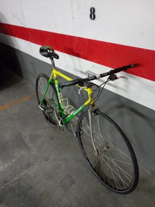 Se vende o Cambia bici Pixie por plegable