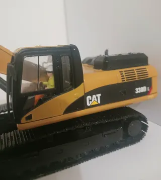 Caterpillar 330d DM 1:50