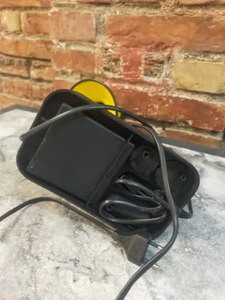 Lámpara Escritorio Fase Negra y Amarilla