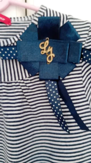 T-shirt Liu Jo Junior a righe con spilla