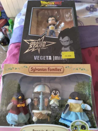 Pack Vegeta Mini Dragon Stars y Familia Pingüinos