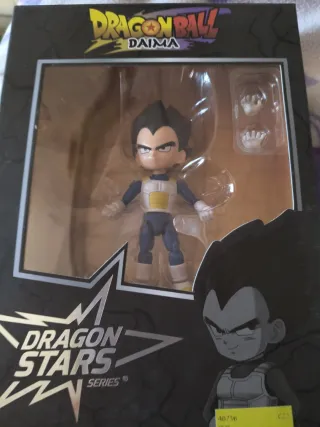 Pack Vegeta Mini Dragon Stars y Familia Pingüinos