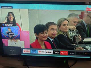 TV Toshiba Smart Wifi 32 Mando