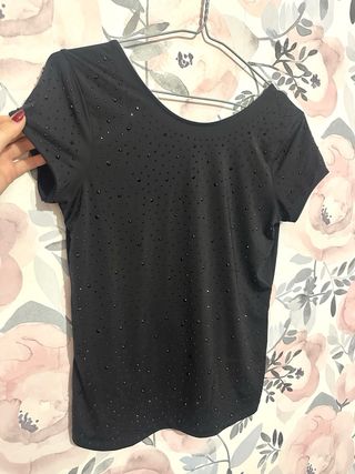 Camiseta Zara con brillos Talla S