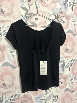 Camiseta Zara con brillos Talla S