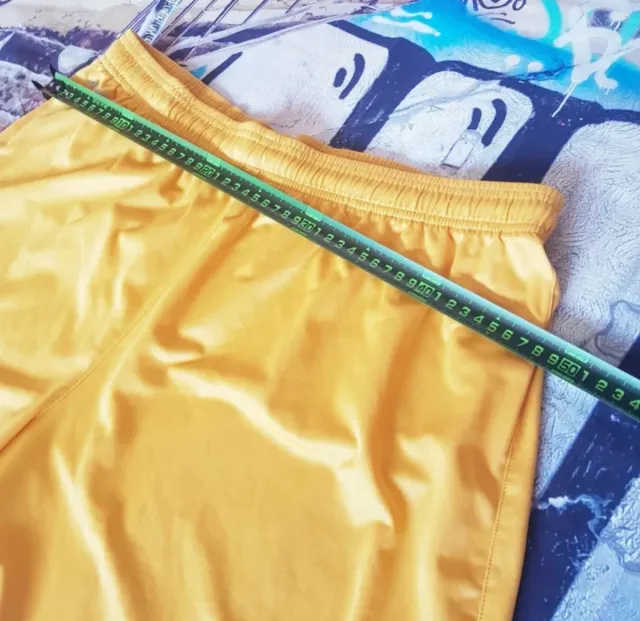 Pantalón corto Nike Dri-FIT Amarillo