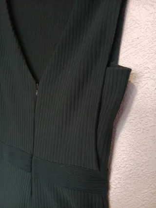 Vestido verde botella Mango Talla M.