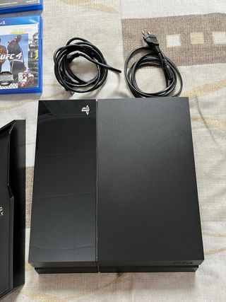 PS4 (PlayStation 4) + Base Vertical + 11 Juegos