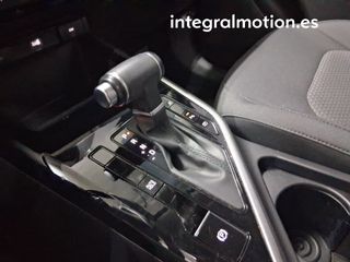 Kia Niro 1.6 GDi HEV 104kW (141CV) Concept