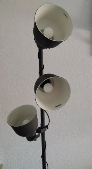 Lámpara Ikea Hektar 3 focos gris