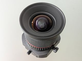 Samyang 24mm f/3.5 TS ED AS UMC Tilt Shift
