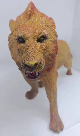 León Realista XL - 47cm