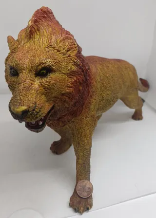 León Realista XL - 47cm
