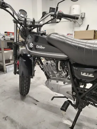 Suzuki RV125 Van Van