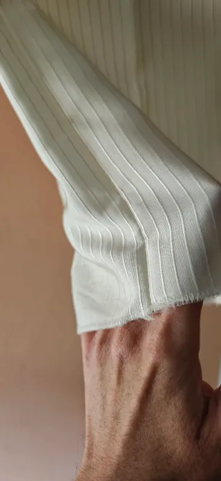 Traje de Novio Beige/Oro Rocky Moles