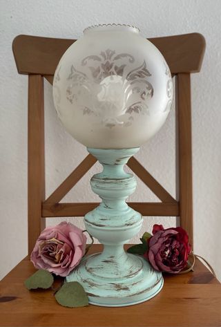 Lampada vintage in metallo verde invecchiato