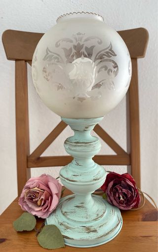 Lampada vintage in metallo verde invecchiato