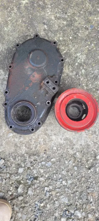 Tapa distribución y polea Citroen HY