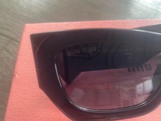 Gafas de sol Miu Miu Negras