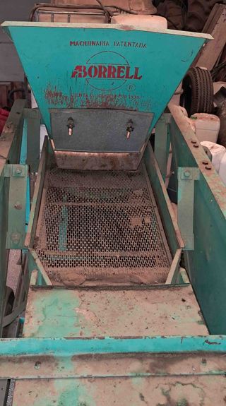 Limpiadora / Aventadora Borrell aceituna.