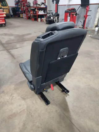 Asiento trasero izquierdo Peugeot 5008