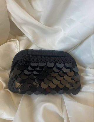 Borsa uncinetto nera con paillettes