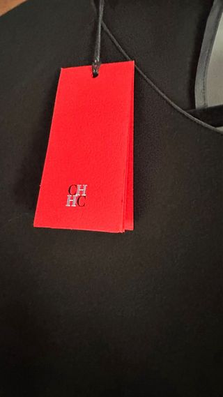 Blusa capa Carolina Herrera Talla m