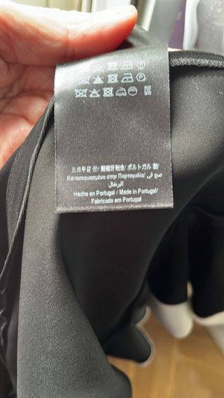 Blusa capa Carolina Herrera Talla m