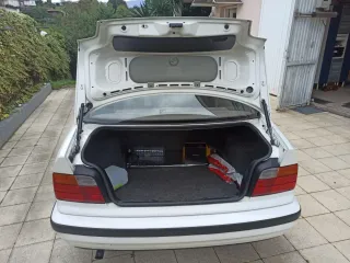 BMW Serie 3 e36 318i 115cv berlina/sedan