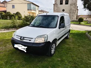 Peugeot Parner  2005