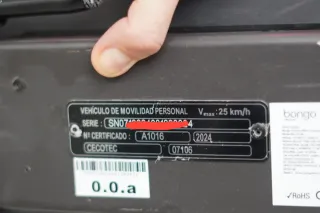 Cecotec Bongo M30 Connected | Ruedas Tubeless