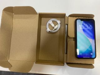 iPhone 11 64GB Negro